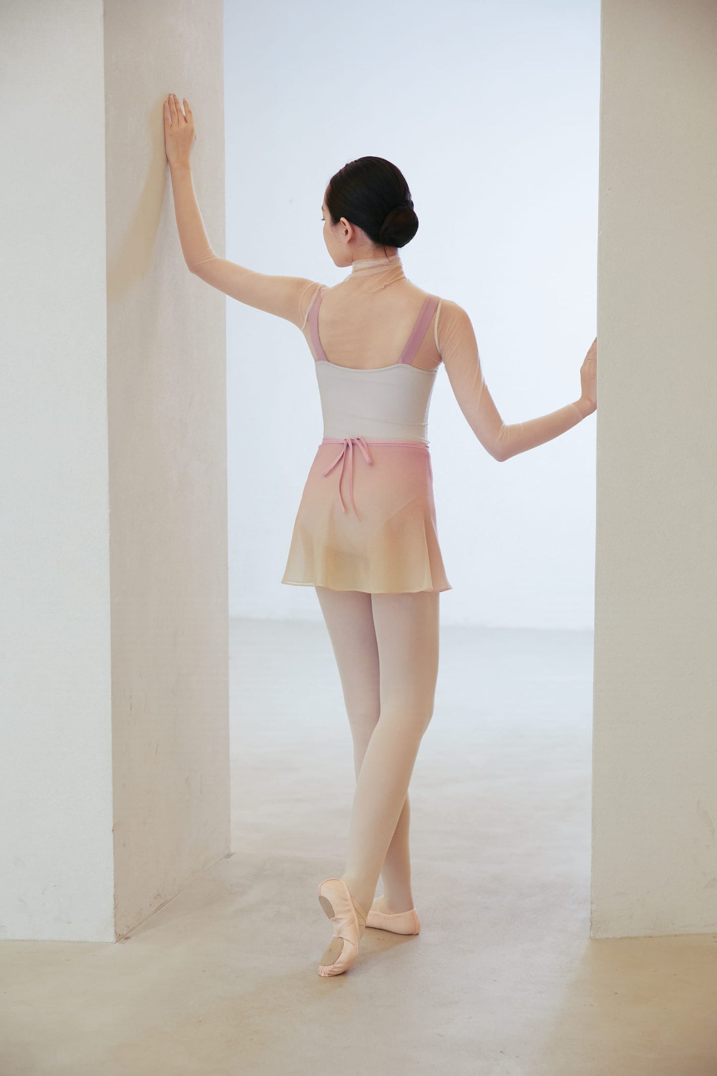 Olga Leotard RTW03